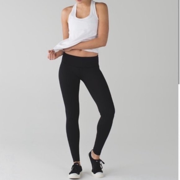 lululemon athletica Pants - Lululemon Wunder Under Leggings Women's Size 6
